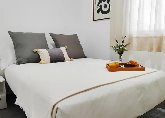 Living4Malaga Victoria Center Apartment